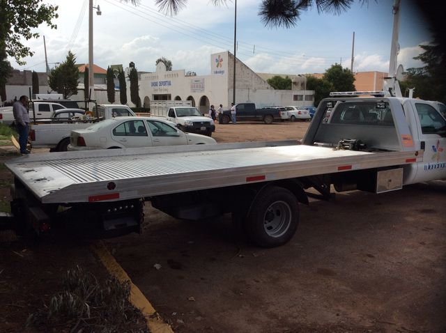 Grua plataforma para traslado