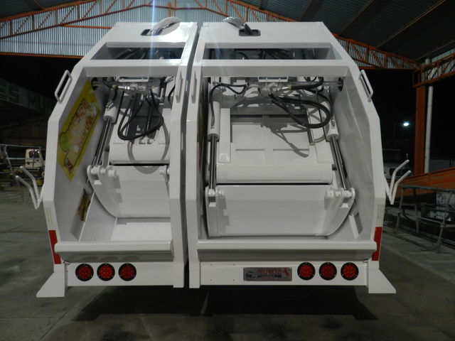 COMPACTADOR CARGA TRASERA  ECOLOGICO